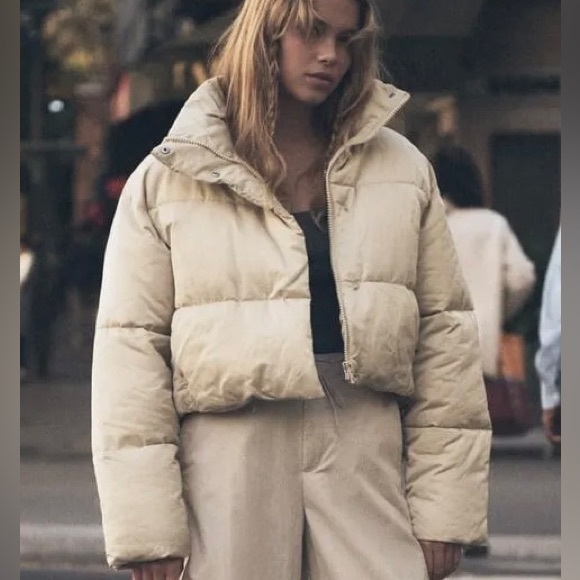 Satin effect puffer jacket - Picture 1 of 9